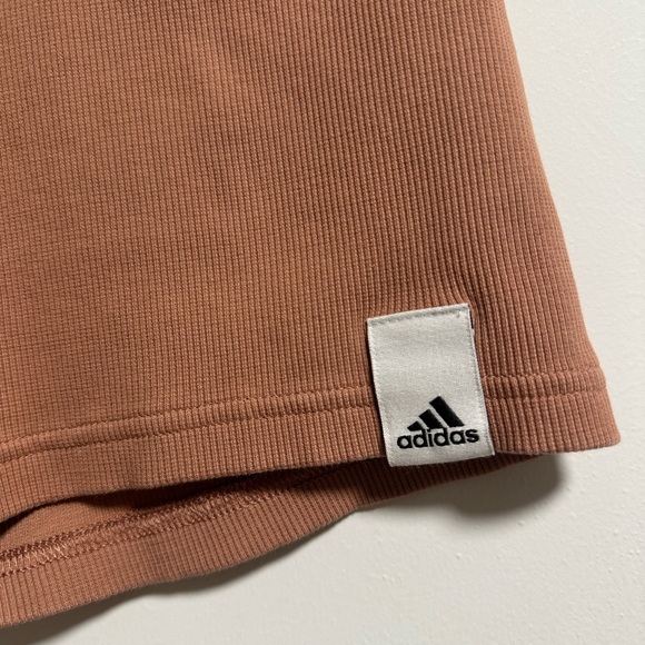 Adidas Tan Workout Set - Picture 9 of 9